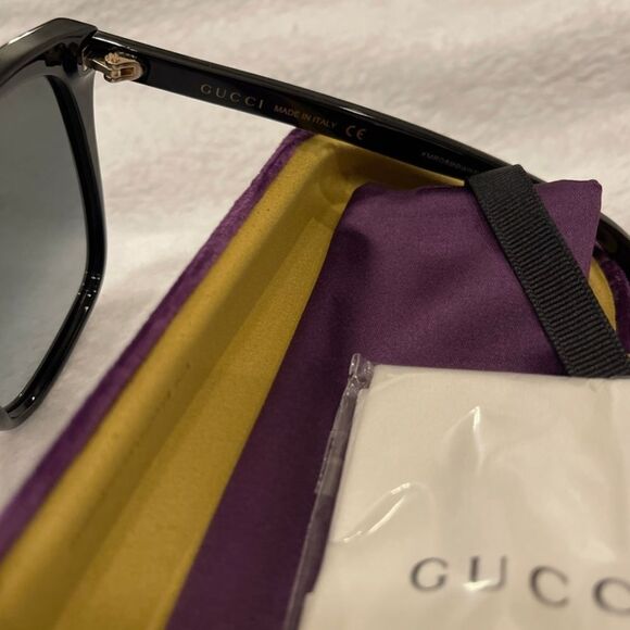 Gucci sunglasses main image 4